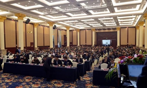 開山(shan)經銷商(shang) 開(kai)山經銷(xiao)商